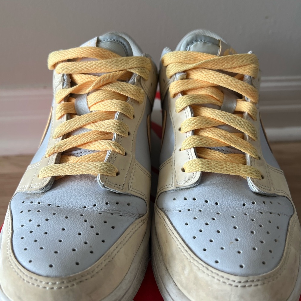 Nike Dunk Low GS - Pale Ivory and Melon Tint - Picture 5 of 6